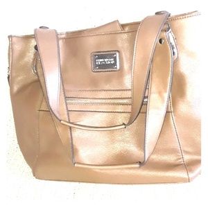 Kenneth cole reaction leather purse